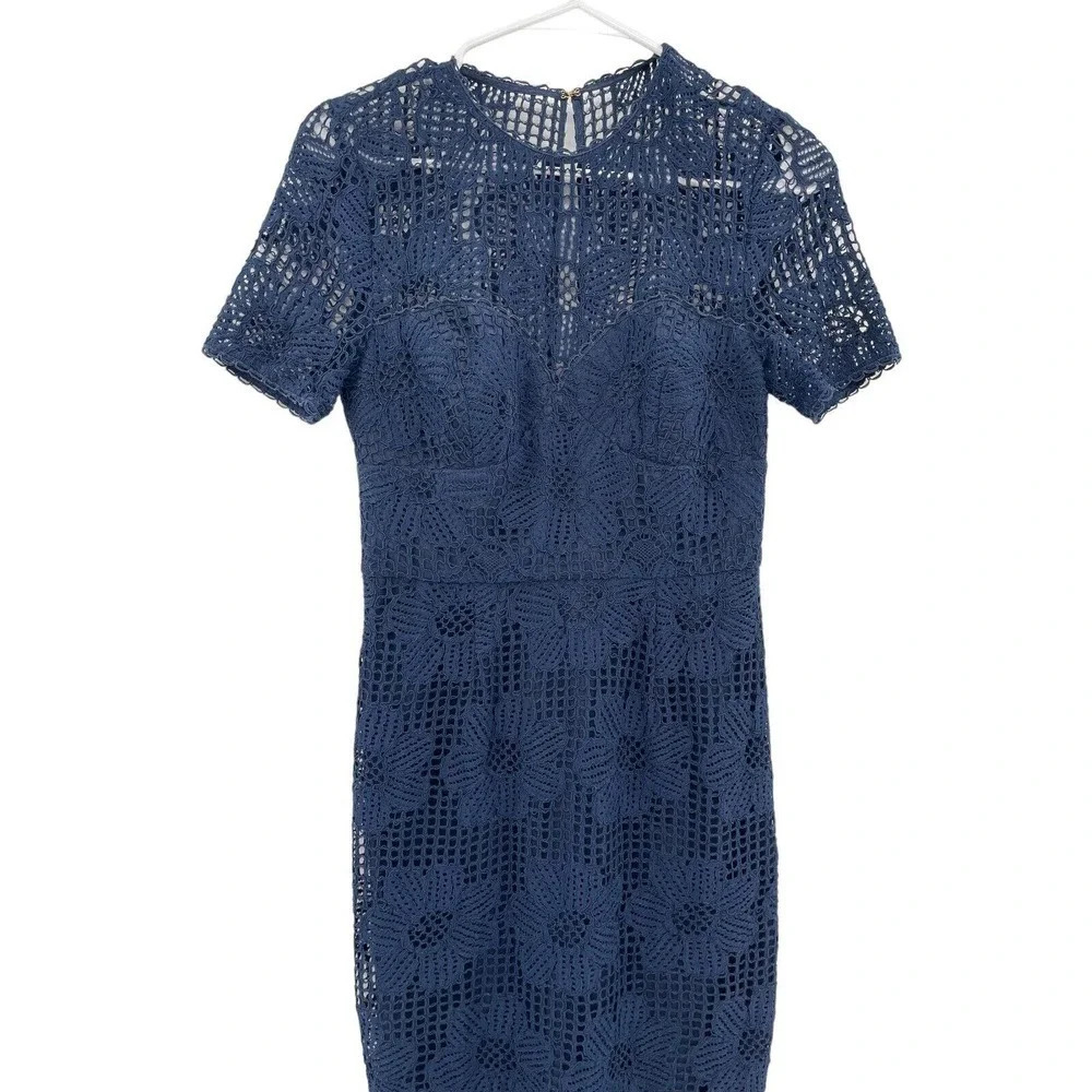 Trina Turk Women's Navy Blue Lace Sheath Dress Short Sleeve Back Zip Size 2 - Picture 6 of 13